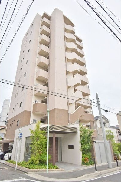 セレニティー金山の外観