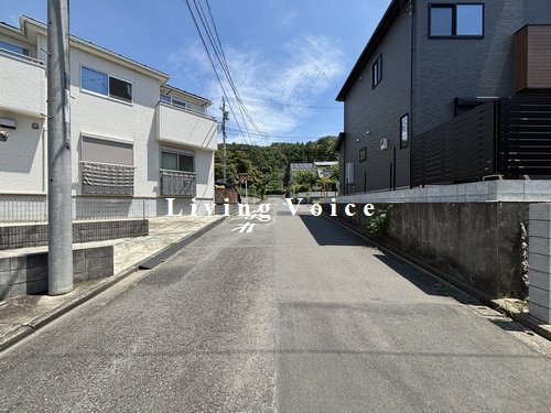【仲介手数料０円】厚木市鳶尾2期　新築一戸建ての前面道路含む現地写真|厚木市鳶尾2期　新築一戸建て