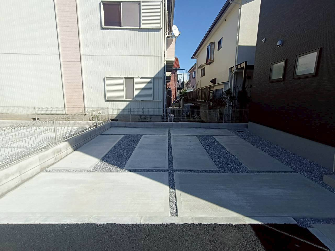 八潮市　八潮7丁目　新築戸建　全4棟の駐車場|施工例です