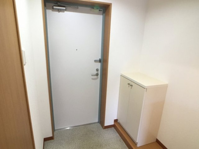 【玄関】 | レグルス中央林間(レグルスチュウオウリンカン)