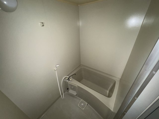 サンハイム井野Ⅰの浴室