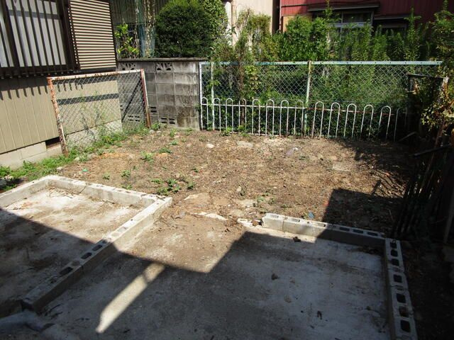 天道町２－１１貸倉庫の外観