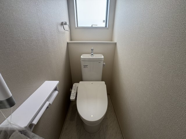 豊見城市豊見城（全4棟）1・3号棟のトイレ|3号棟　温水洗浄便座♪