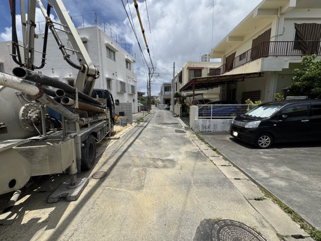 豊見城市豊見城（全4棟）1・2・3号棟の前面道路含む現地写真|※南東側4m～5.6m道路♪