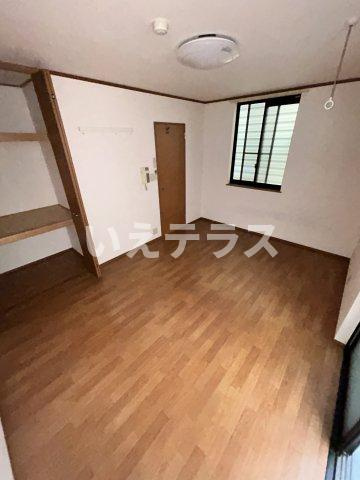 クレール上祇園の居間・リビング