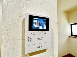 【設備】 | 陶器北　中古戸建 | 急な来客にも安心のインターフォンはＴＶモニター付きです。