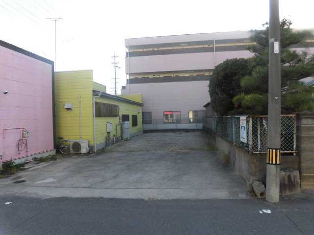 橋目町 小笠原様店舗の駐車場