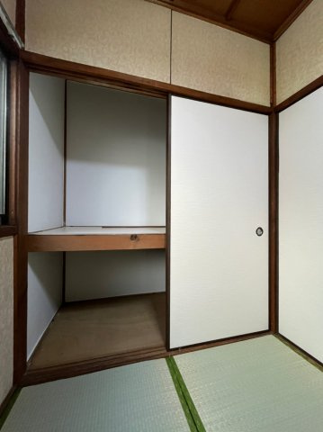 泉が丘５丁目戸建の収納