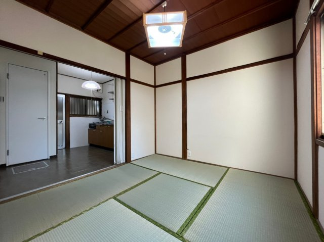 泉が丘５丁目戸建の居間・リビング