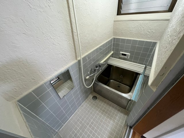 泉が丘５丁目戸建の浴室