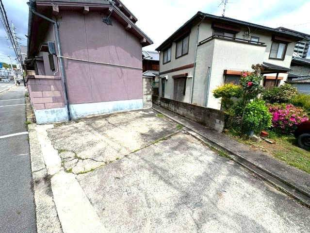 昭和町戸建ての駐車場