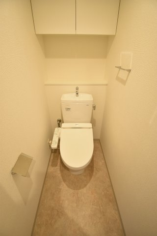 セオリー難波WESTのトイレ