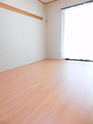 【洋室】 | オリエントハイツB | ※同タイプの別の部屋の写真です。