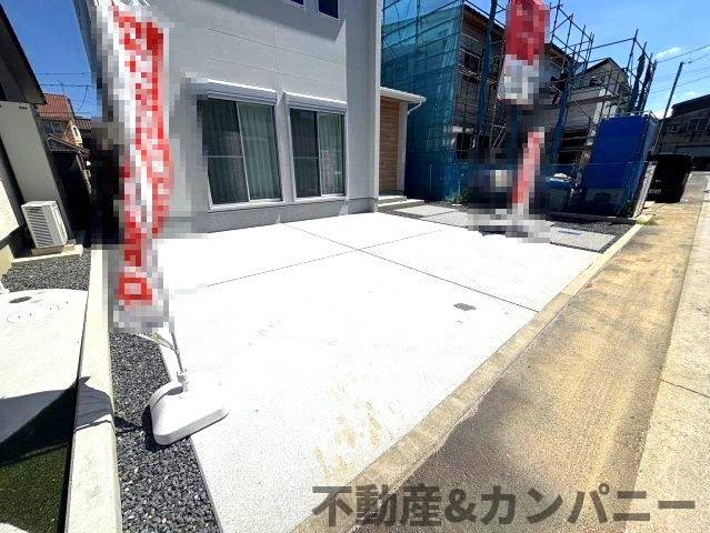空港通7丁目の新築のおうち　松山市空港通7丁目新築戸建の駐車場|駐車場です