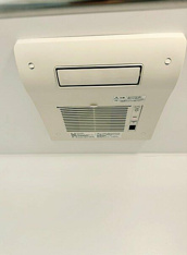 浴室には浴室乾燥機ついてます