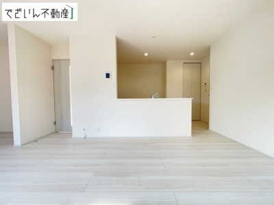 【居間・リビング】 | Livele Garden.S熊谷市拾六間 第6　新築住宅 | ≪1号棟≫
現地(2026年7月撮影)