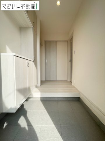 【玄関】 | Livele Garden.S熊谷市拾六間 第6　新築住宅 | ≪1号棟≫
現地(2026年8月撮影)