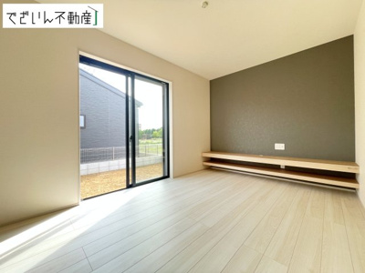 【居間・リビング】 | Livele Garden.S熊谷市拾六間 第6　新築住宅 | ≪1号棟≫
現地(2026年7月撮影)