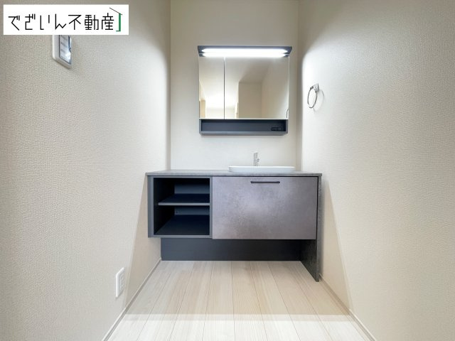 【独立洗面台】 | Livele Garden.S熊谷市拾六間 第6　新築住宅 | ≪1号棟≫
現地(2026年7月撮影)