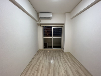 【寝室】 | 五反田ダイヤモンドマンション | 広くて明るい寝室