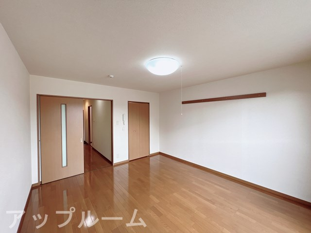 サニーフラット　Sの居間・リビング
