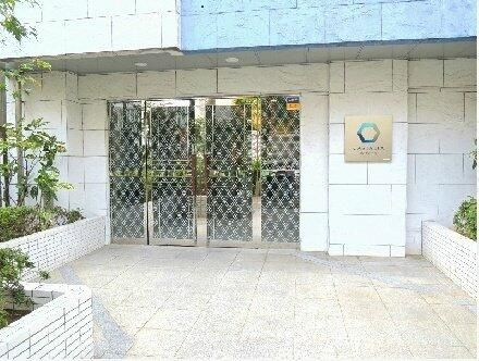 カスタリア入谷のエントランス