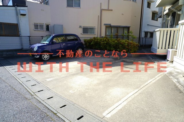 ベアーレ高屋敷【キャッシュバック対象】の駐車場|駐車場です