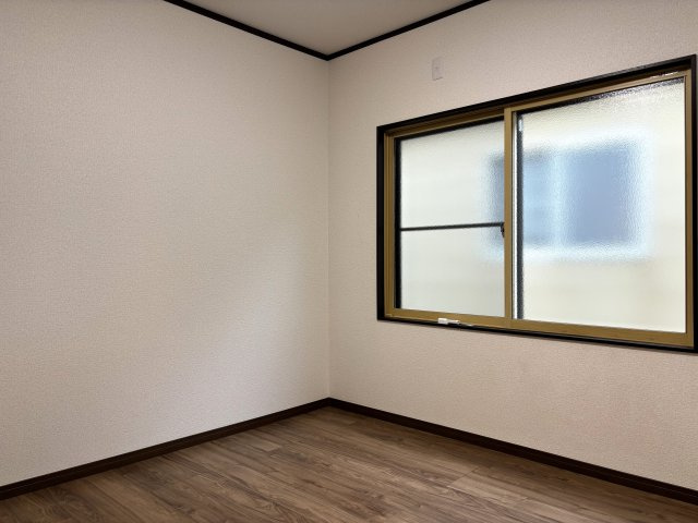 新潟市中央区大島の洋室