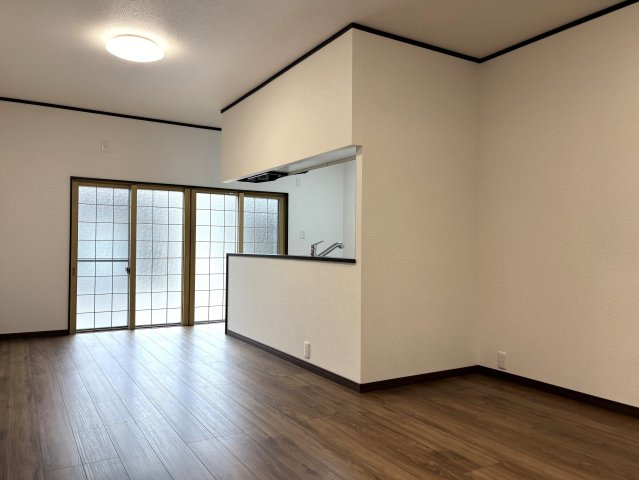 新潟市中央区大島の居間・リビング