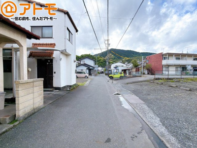 【前面道路含む現地写真】 | 駿河区向敷地4丁目2期　新築戸建　2号棟