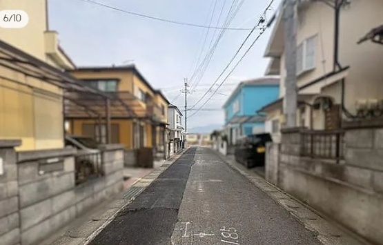 岩出市西国分の前面道路含む現地写真