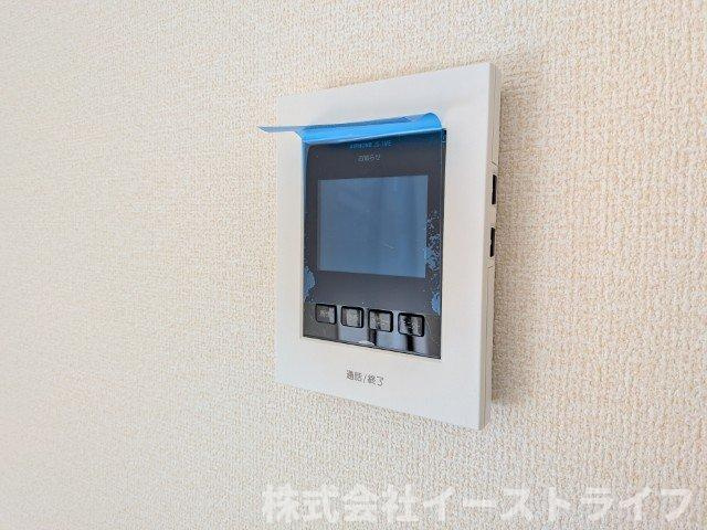 【新築戸建】　いわき市平塩第1　全2棟　長期優良住宅の防犯設備|2号棟写真　お子さんのお留守番時など「知らない人が来たら出なくてもいい」と教育しておけば、防犯面でも格段に良くなります。