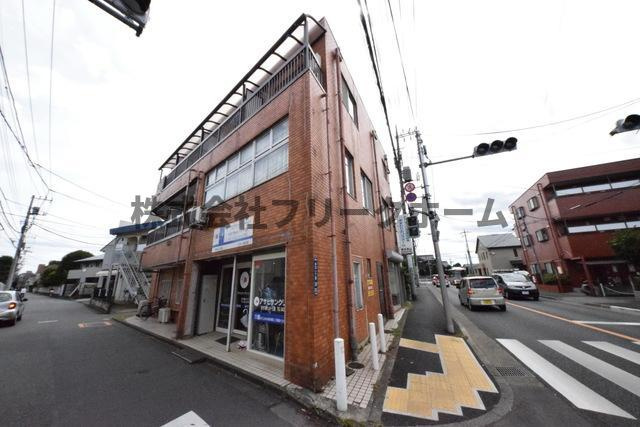 三鷹市井口１丁目の賃貸マンションの外観