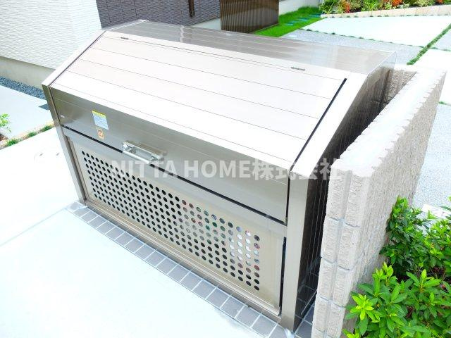 シャーメゾン　丹波のエントランス|専用のゴミ捨て場があります◎