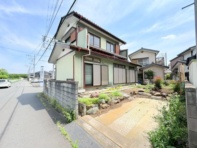 鶴ヶ島市脚折町2丁目　建築条件なし売地　東武東上線『坂戸駅』徒歩14分　【長久保小学区】の前面道路含む現地写真