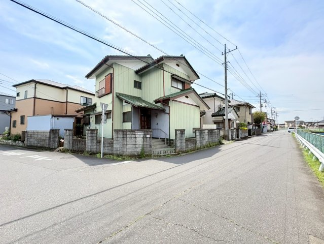 鶴ヶ島市脚折町2丁目　建築条件なし売地　東武東上線『坂戸駅』徒歩14分　【長久保小学区】の前面道路含む現地写真