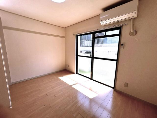 同建物別室内