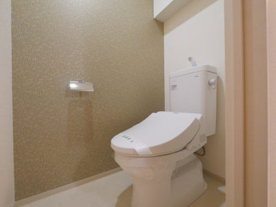 【トイレ】 | セイワパレス森ノ宮中央 | 落ち着いた色調のトイレです
