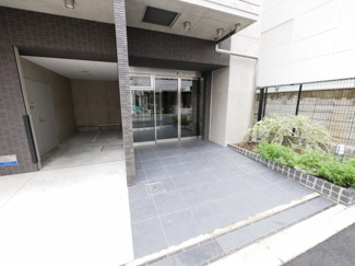 【エントランス】 | Fujiman北梅田 | 落ち着いたエントランスです