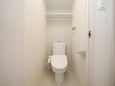 【トイレ】 | エスリード新大阪アヴァン | 落ち着いた色調のトイレです