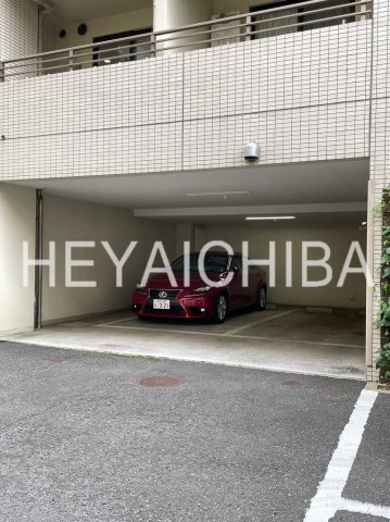プロスペクト森下の駐車場