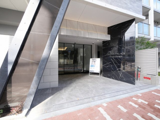 【エントランス】 | セイワパレス新大阪 | 落ち着いたエントランスです