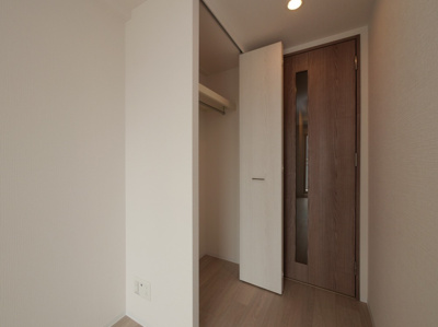 【収納】 | エスリード弁天町NORTH RESIDENCE | たっぷりとした収納スペースです