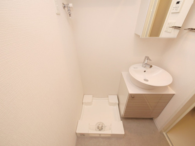 【設備】 | エスリード弁天町NORTH RESIDENCE | 洗濯機置き場です。