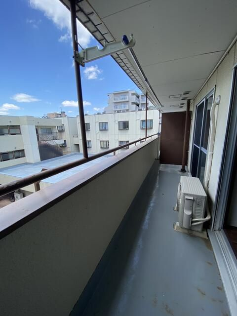 モロマンションＡ棟のバルコニー