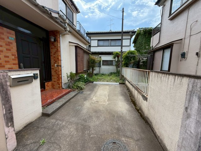【駐車場】 | 小手指元町貸家