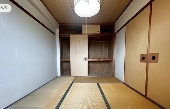 チサンマンション紀の川の和室