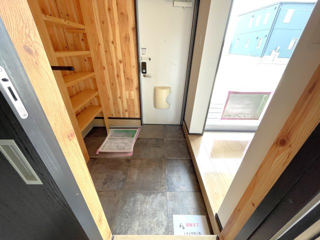 シャノワールの玄関