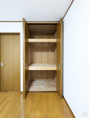 【トイレ】 | アゼリア | トイレは温水洗浄便座付き♪人気のバストイレ別です♪トイレが独立していると使いやすいですよね☆