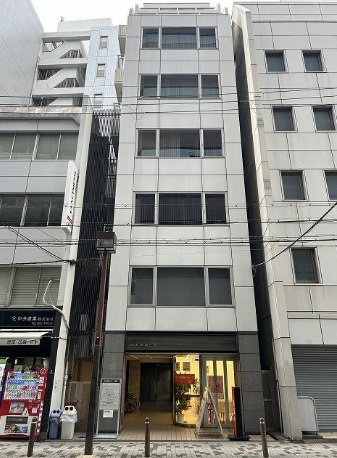 中井産業ビル２号館の外観
